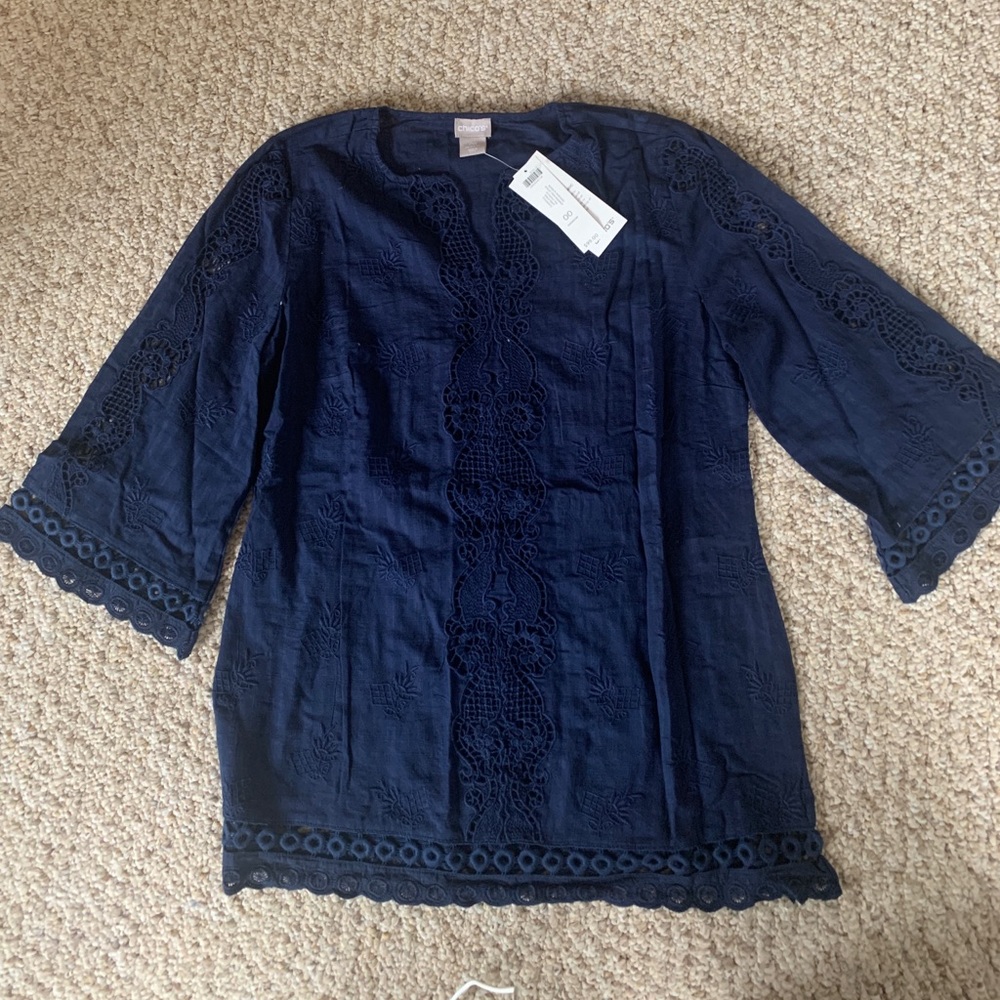 Chico’s tunic in navy